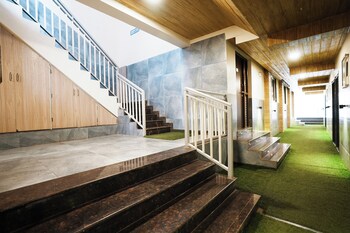 kaizen stays and resto