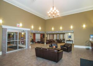 Lakeview Inns & Suites - Edson Airport,Edson Airport>>Edson,3 star