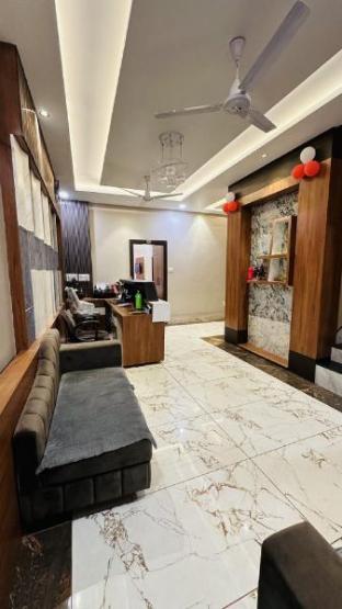 Hotel Ratnam Palace,,2.5 star