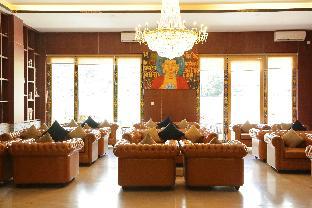 hotel kaachi grand