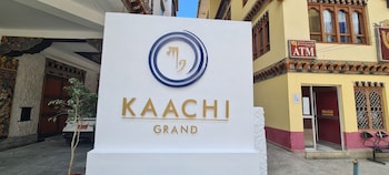 hotel kaachi grand