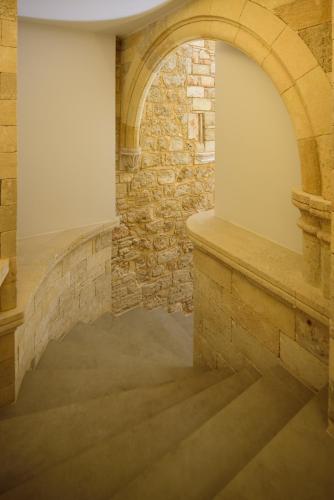 arthur suites