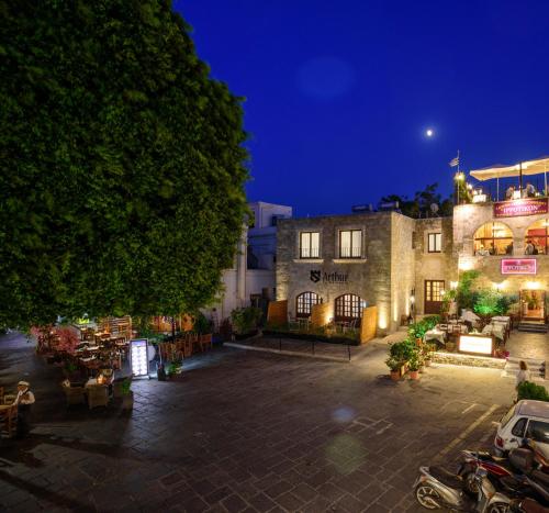 arthur suites
