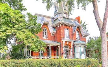 Hochelaga Inn,Kingston>>Frontenac Islands,4 star
