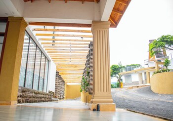 angani resort and spa
