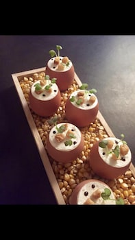 hotel restaurant chavant