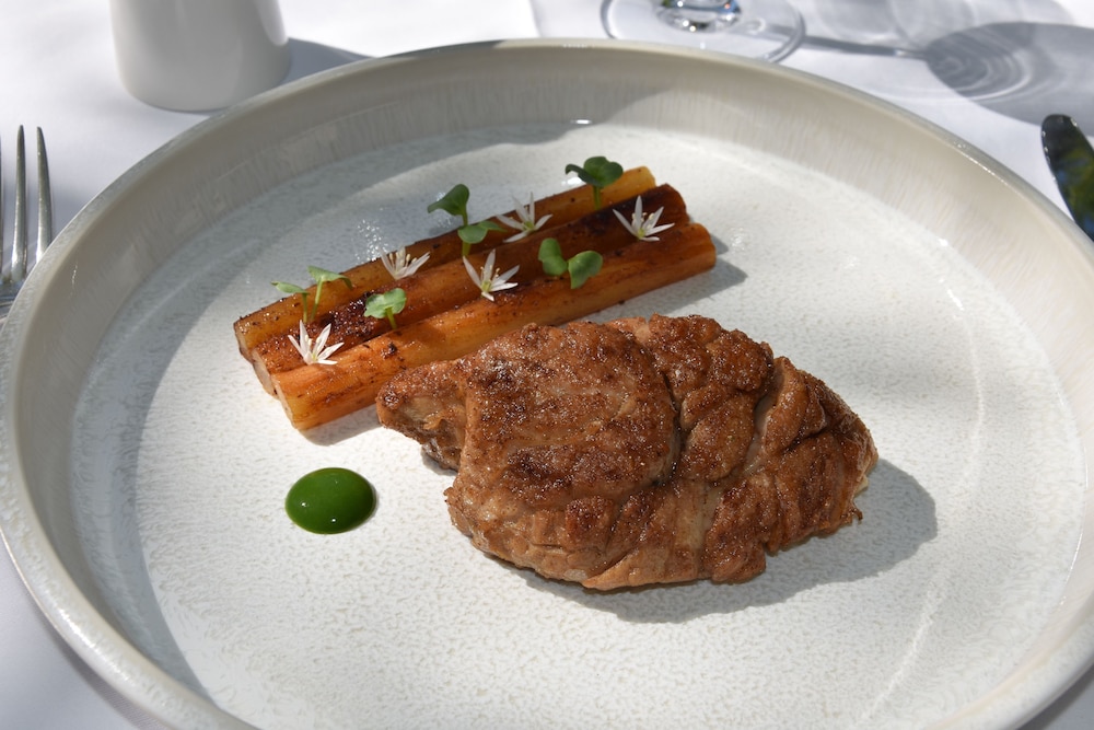 hotel restaurant chavant