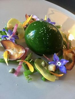 hotel restaurant chavant