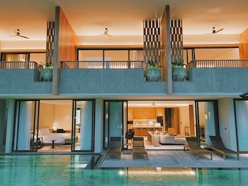 villa de time the capacious luxury pool villa