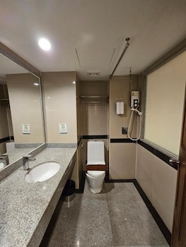 the class boutique hotel