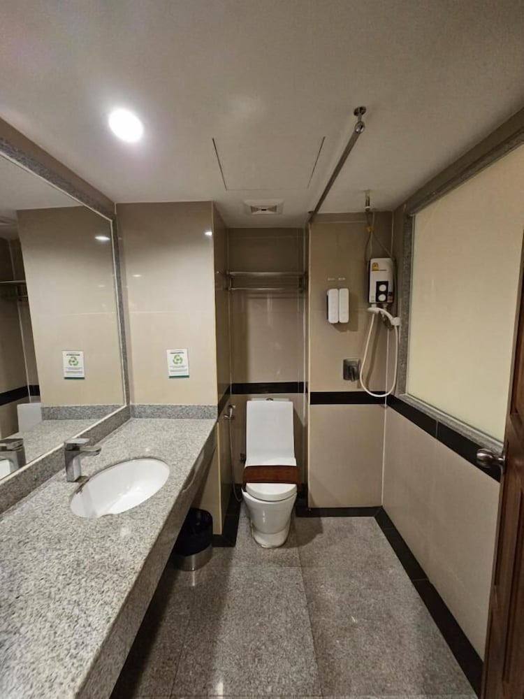 the class boutique hotel