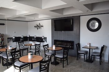 quality suites maumelle little rock nw