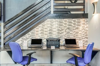quality suites maumelle little rock nw