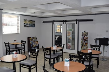 quality suites maumelle little rock nw