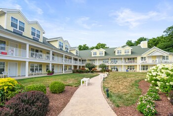 kelleys island venture resort