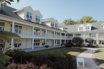 kelleys island venture resort