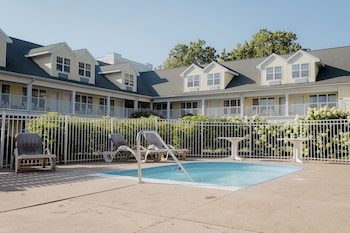 kelleys island venture resort