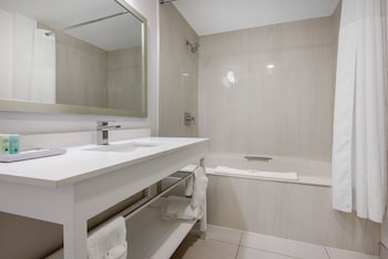 quality inn and conference centre
