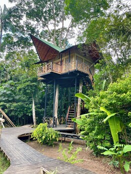 buru nature hotel