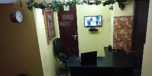 Hotel Mukta,Railway Cenema Road, Purana Bazar,3 star