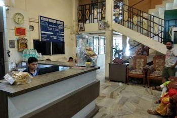Kusum Hotel And Restaurant,,2 star