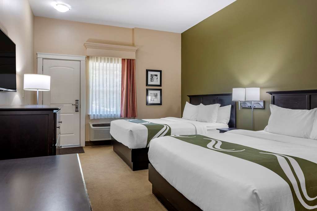 quality inn and suites quispamsis