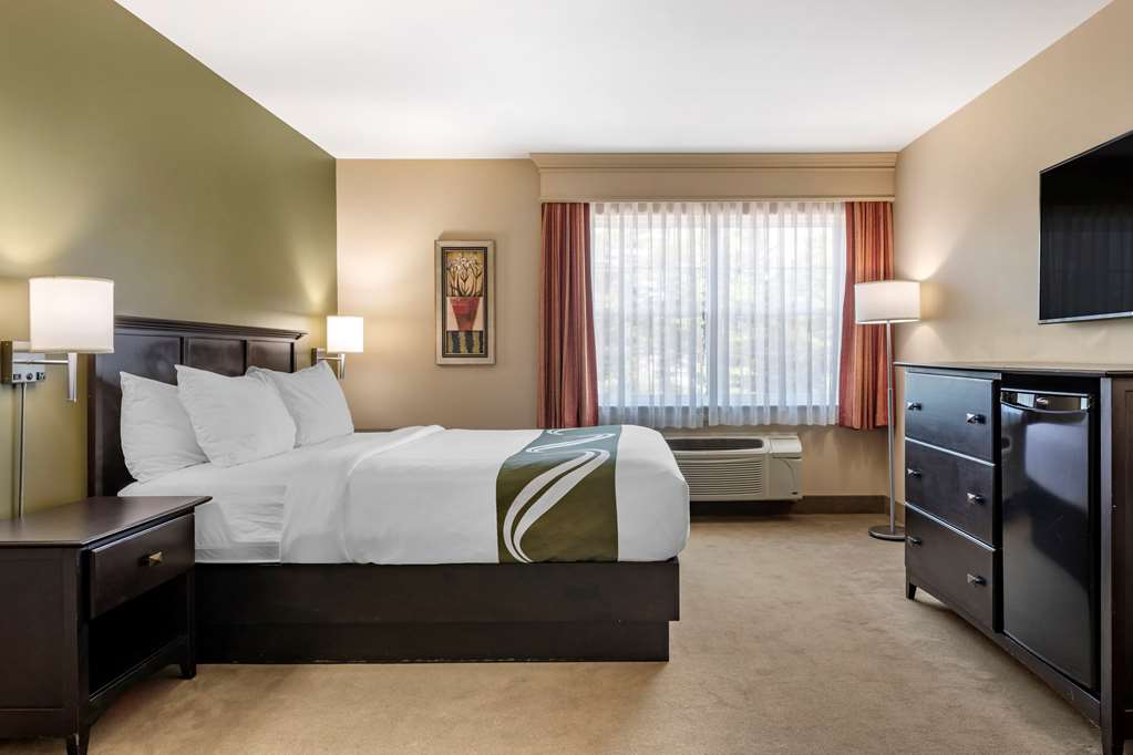 quality inn and suites quispamsis
