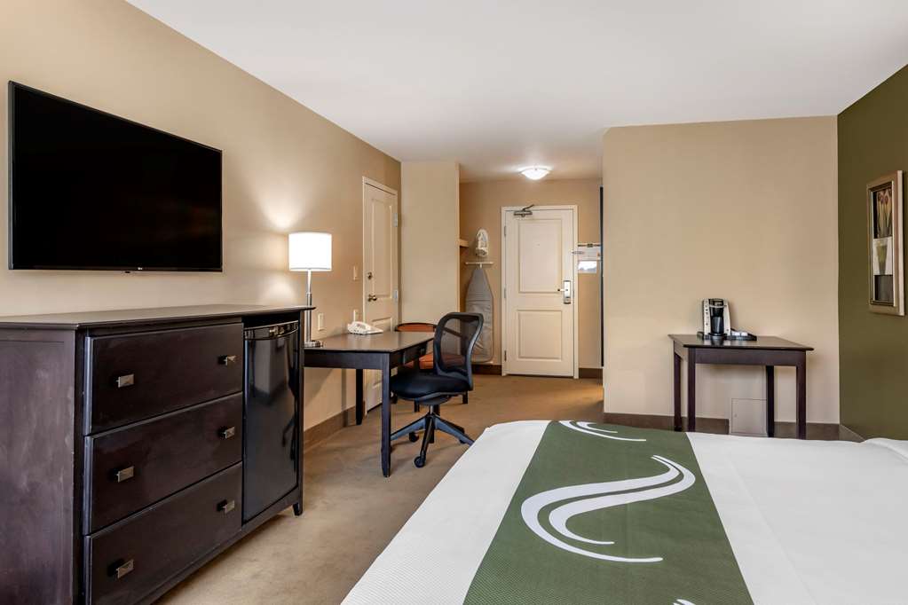 quality inn and suites quispamsis