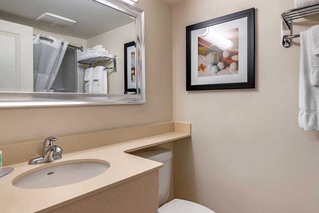 quality inn and suites quispamsis