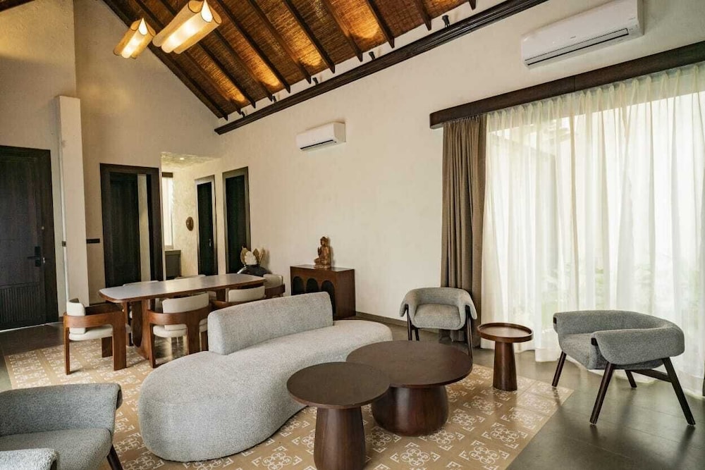 maira resort and convention centre