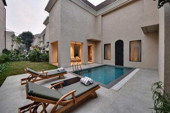 maira resort and convention centre