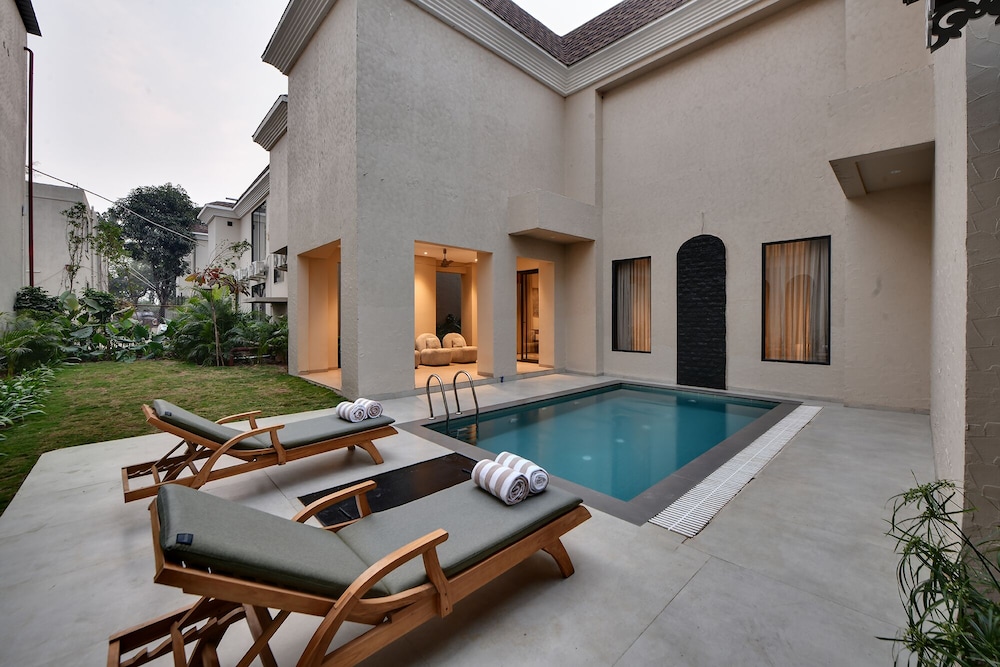 maira resort and convention centre