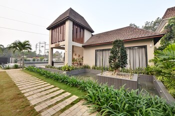 maira resort and convention centre