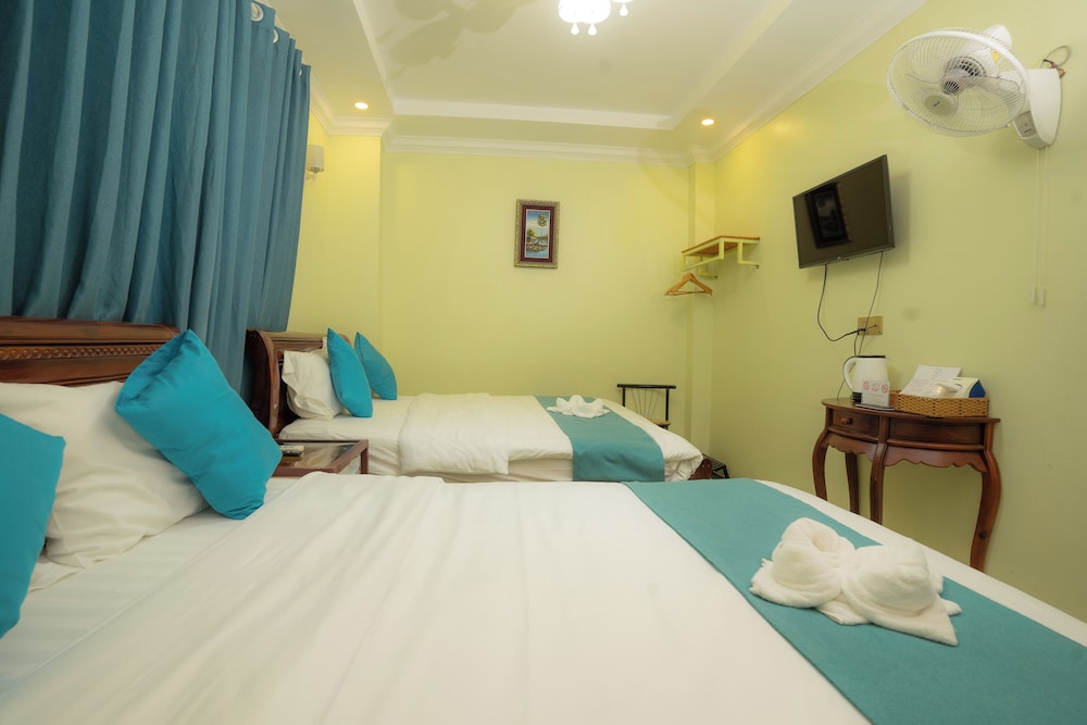 ahha boutique kampot