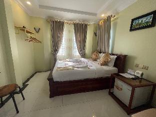 ahha boutique kampot