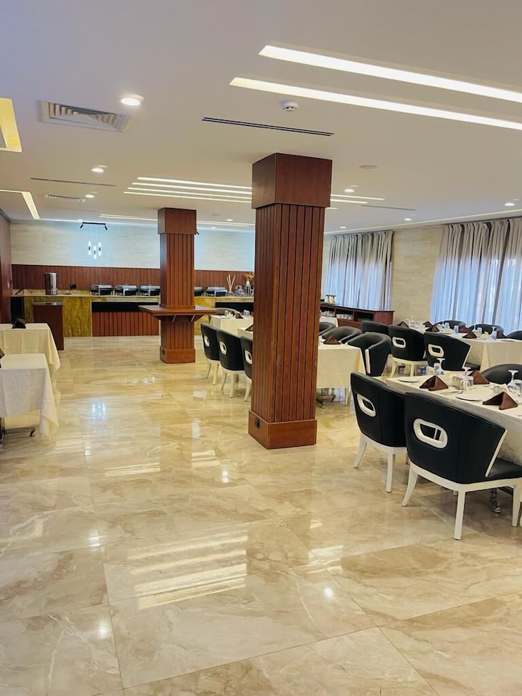 boulevard owerri hotel