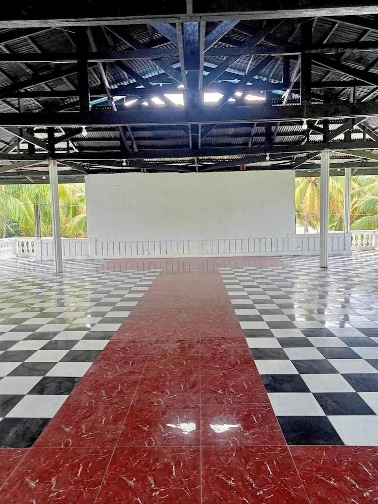 paradiso davao beachfront hotel and resort