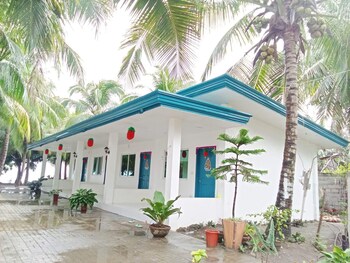 paradiso davao beachfront hotel and resort