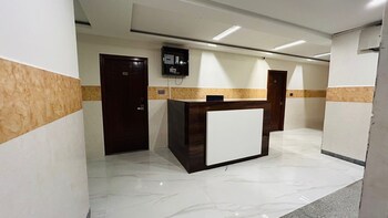 Green View Suites,,2 star