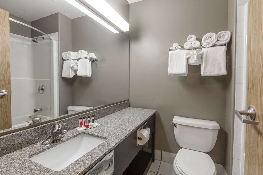 super 8 by wyndham vermilion ab