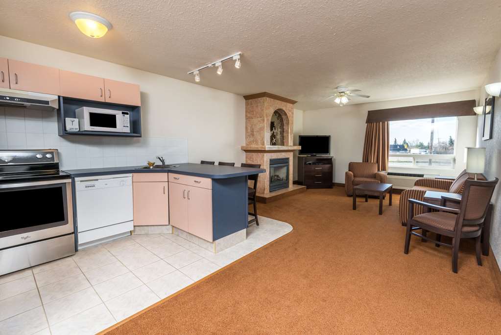 super 8 by wyndham vermilion ab