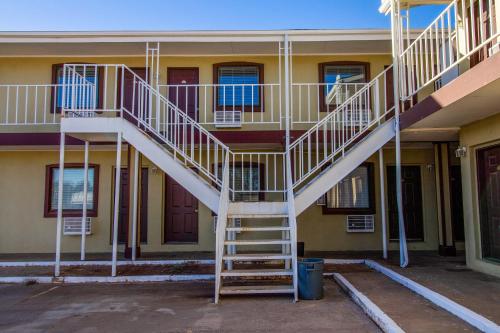 crossroads motel seiling us 60