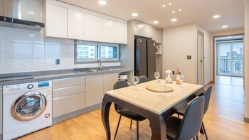 donghae hill stay pension