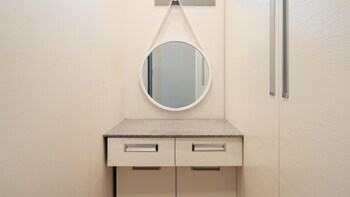 donghae hill stay pension