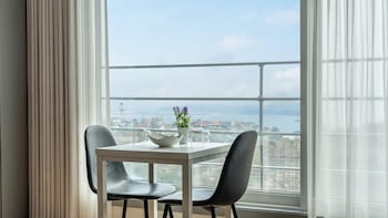 donghae hill stay pension