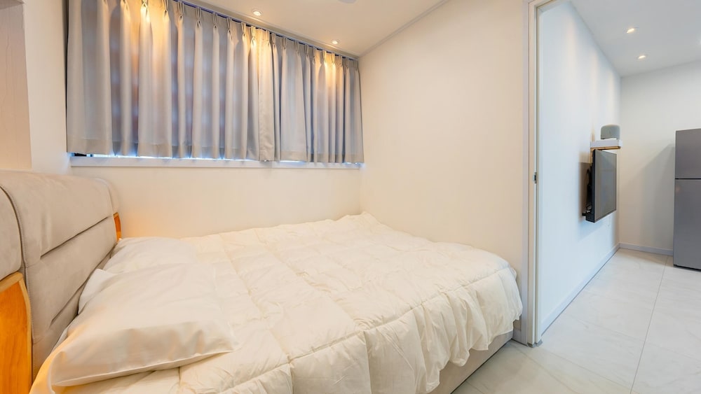 donghae hill stay pension