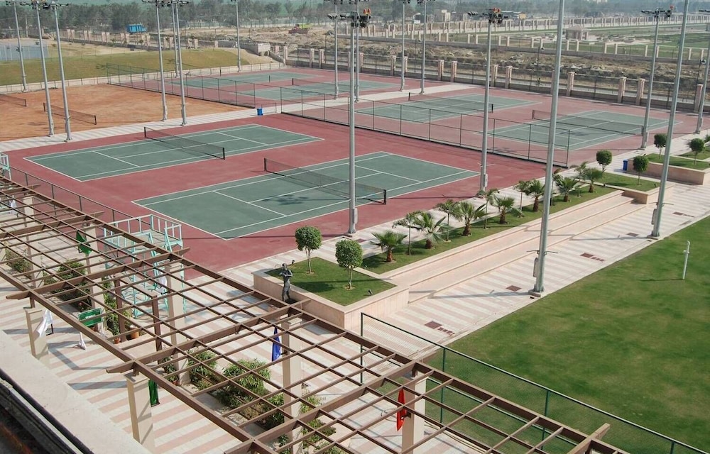 jaypee greens atlantic the club