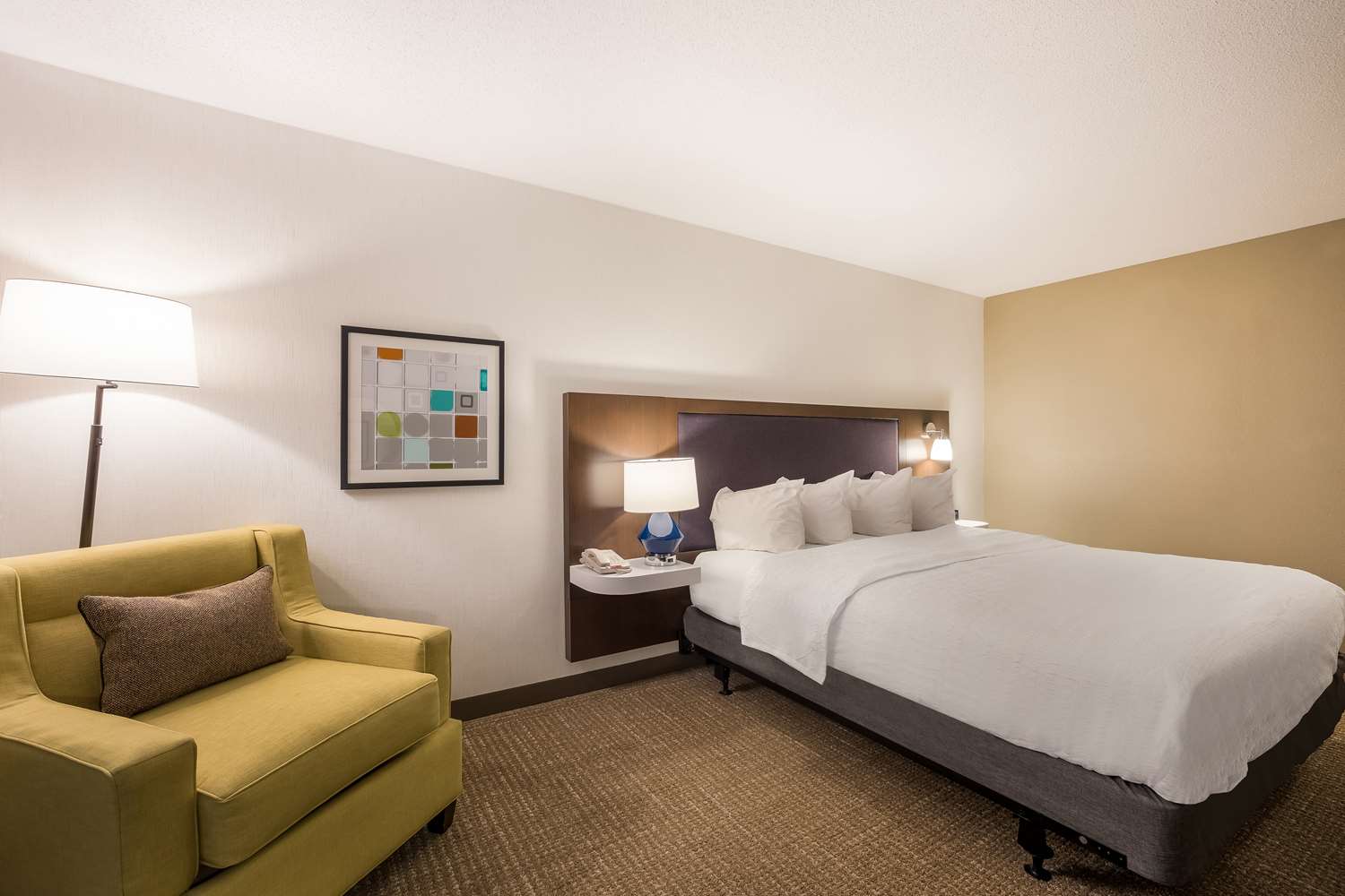 hampton inn mchenry