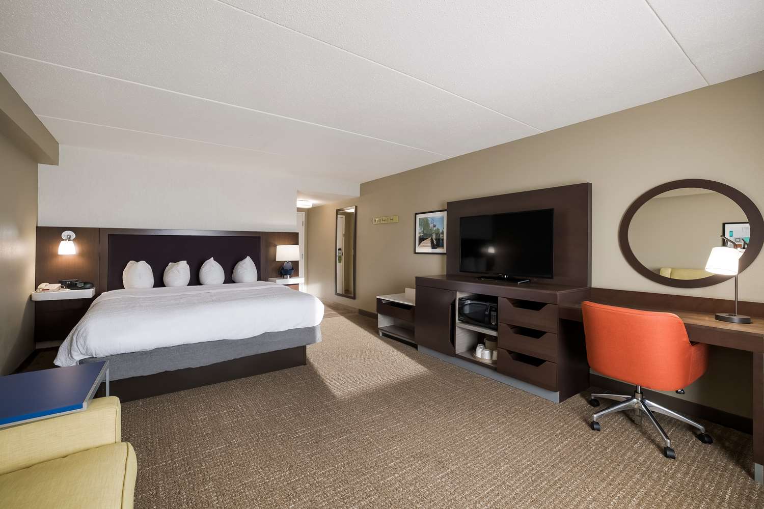 hampton inn mchenry