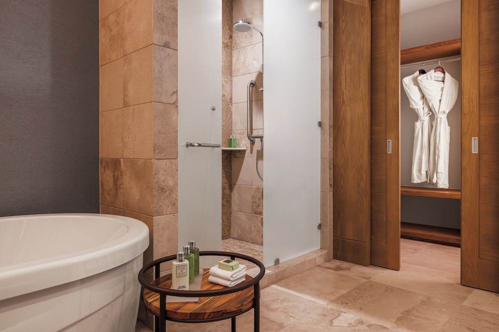 bon park hotel at vidantaworld nuevo vallarta